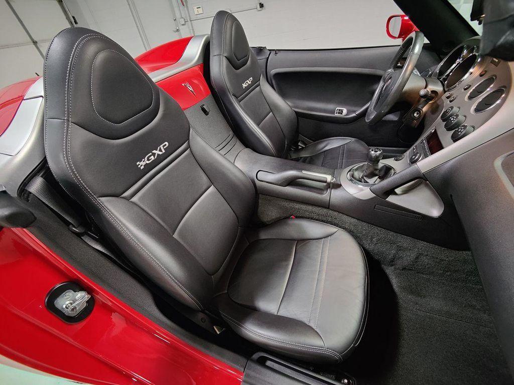 used 2007 Pontiac Solstice car, priced at $15,995