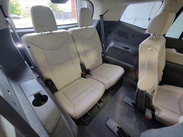 used 2021 Cadillac XT6 car, priced at $29,995
