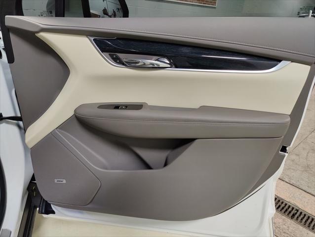 used 2021 Cadillac XT6 car, priced at $29,995