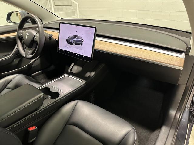used 2022 Tesla Model 3 car, priced at $20,977