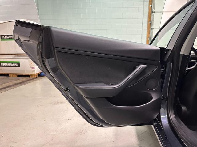 used 2022 Tesla Model 3 car, priced at $20,977