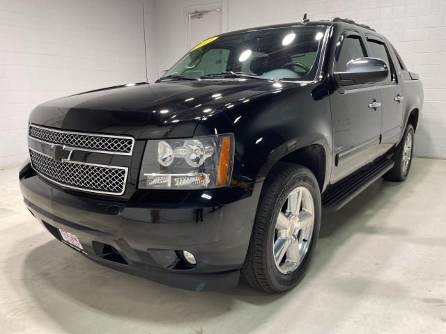 used 2013 Chevrolet Avalanche car, priced at $23,995