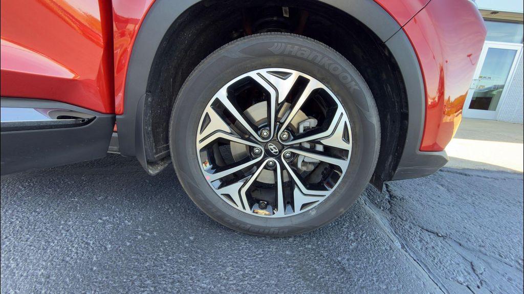 used 2019 Hyundai Santa Fe car, priced at $24,357