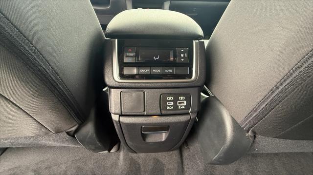 used 2024 Subaru Ascent car, priced at $37,200