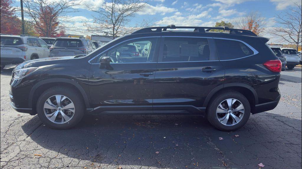 used 2022 Subaru Ascent car, priced at $28,297