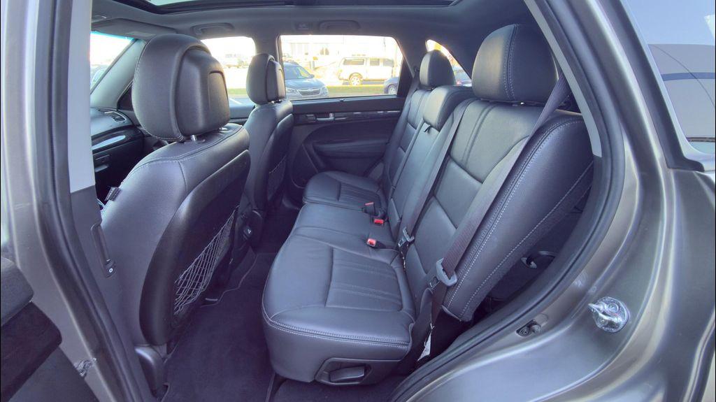 used 2014 Kia Sorento car, priced at $9,995