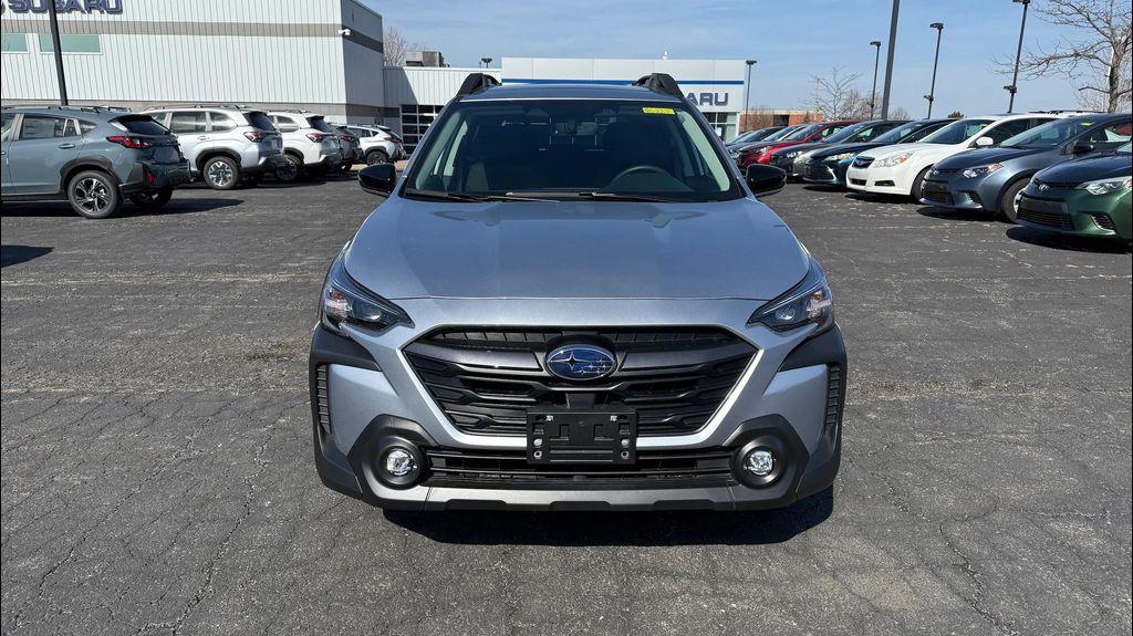used 2025 Subaru Outback car, priced at $33,667