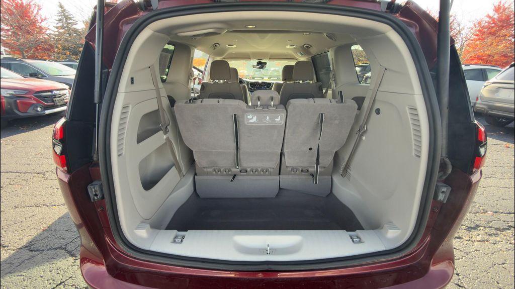 used 2021 Chrysler Pacifica car, priced at $24,999