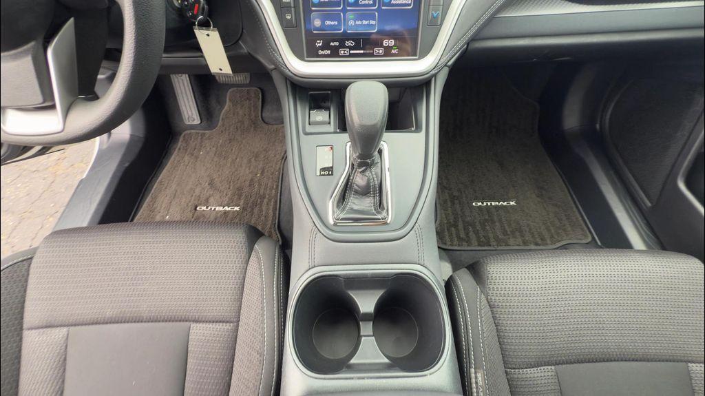 used 2022 Subaru Outback car, priced at $25,368