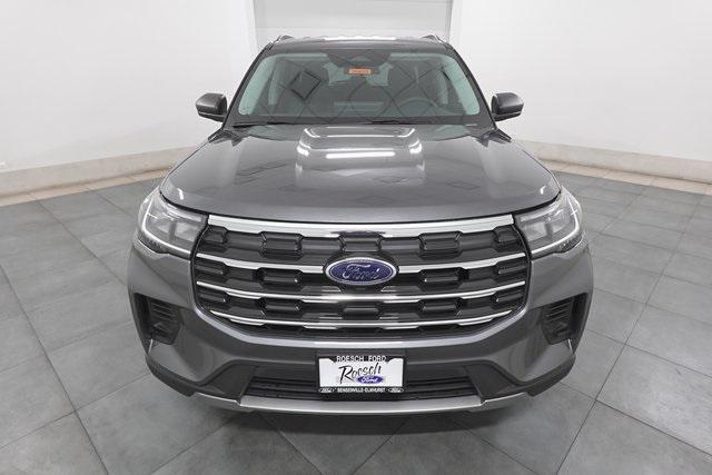 new 2025 Ford Explorer car, priced at $41,350