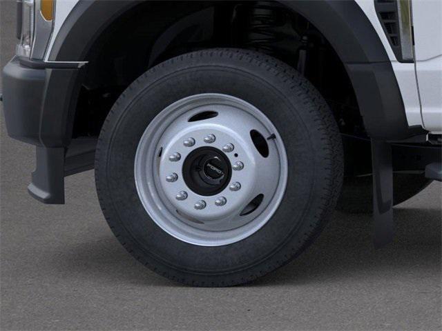 new 2025 Ford F-450 car, priced at $62,435