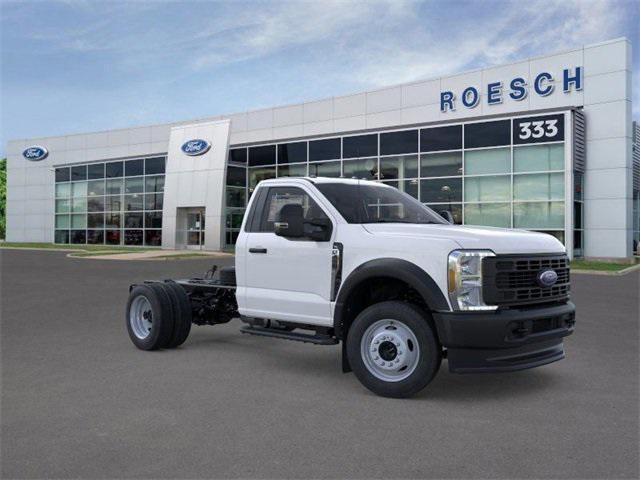 new 2025 Ford F-450 car, priced at $62,435