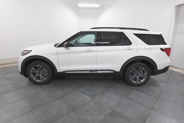 new 2025 Ford Explorer car, priced at $48,795