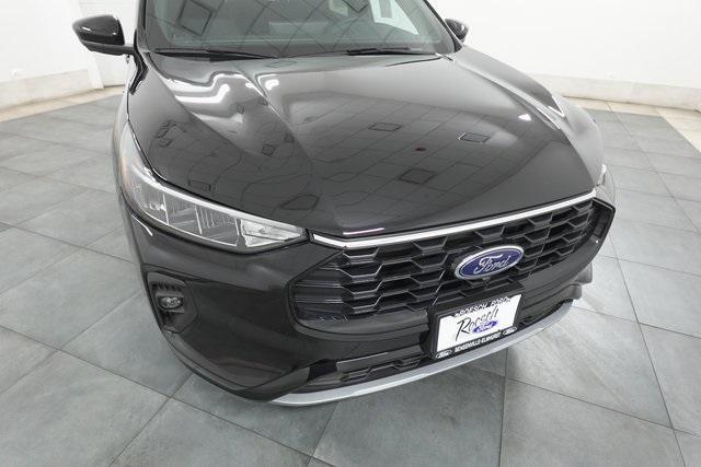 new 2024 Ford Escape car, priced at $37,827