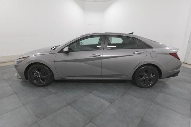 used 2021 Hyundai Elantra car