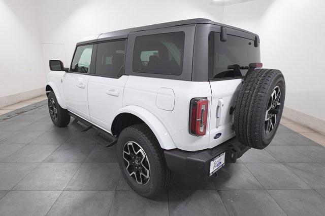 new 2024 Ford Bronco car, priced at $53,304