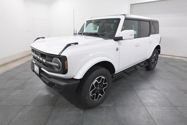 new 2024 Ford Bronco car, priced at $53,304