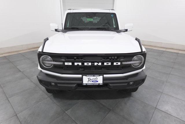 new 2024 Ford Bronco car, priced at $53,304