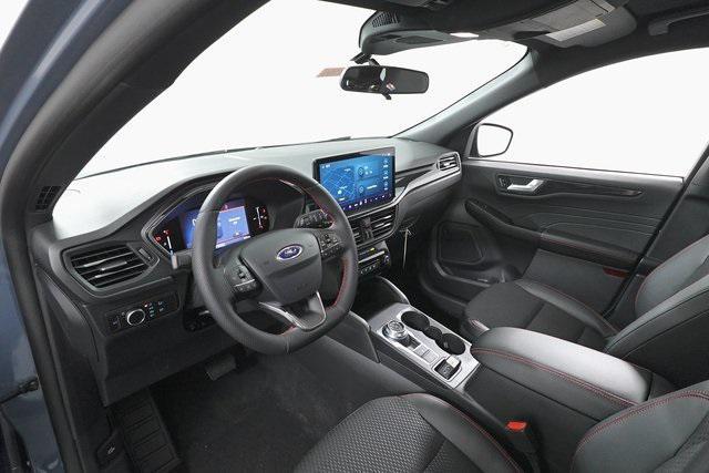 new 2025 Ford Escape car, priced at $33,004