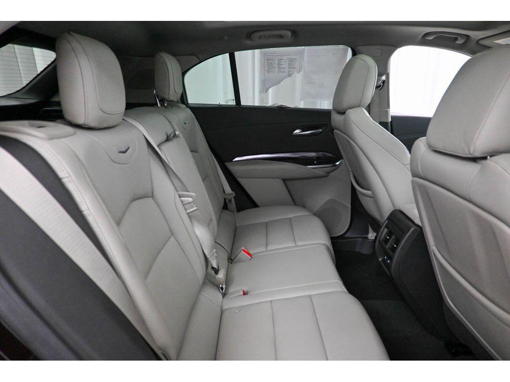 used 2021 Cadillac XT4 car, priced at $22,992