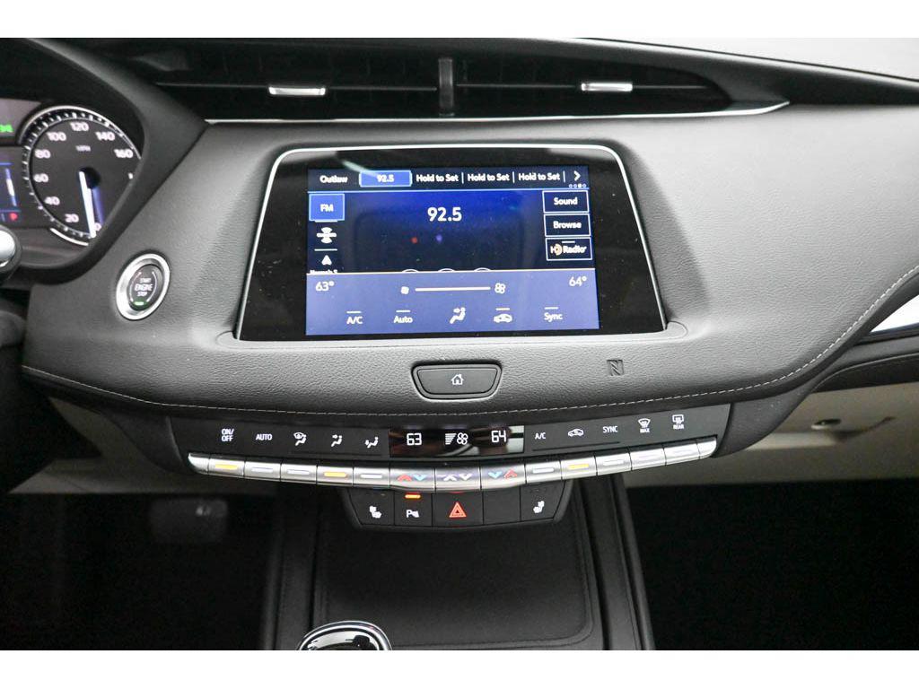 used 2021 Cadillac XT4 car, priced at $22,992