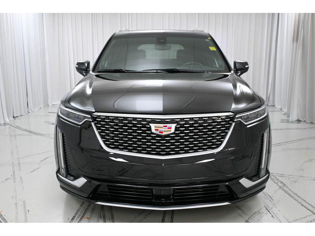 new 2025 Cadillac XT6 car, priced at $66,585