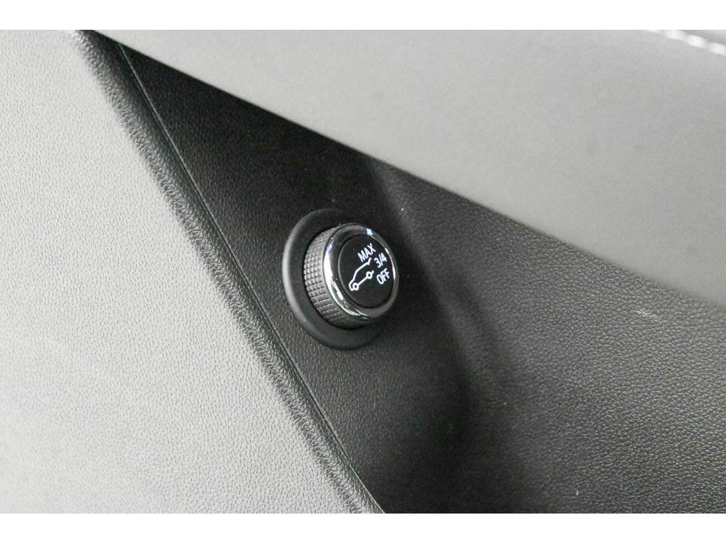 new 2025 Cadillac XT6 car, priced at $66,585