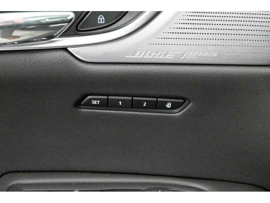 new 2025 Cadillac XT6 car, priced at $66,585