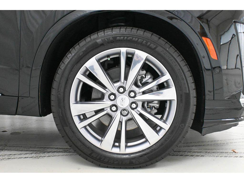 new 2025 Cadillac XT6 car, priced at $66,585