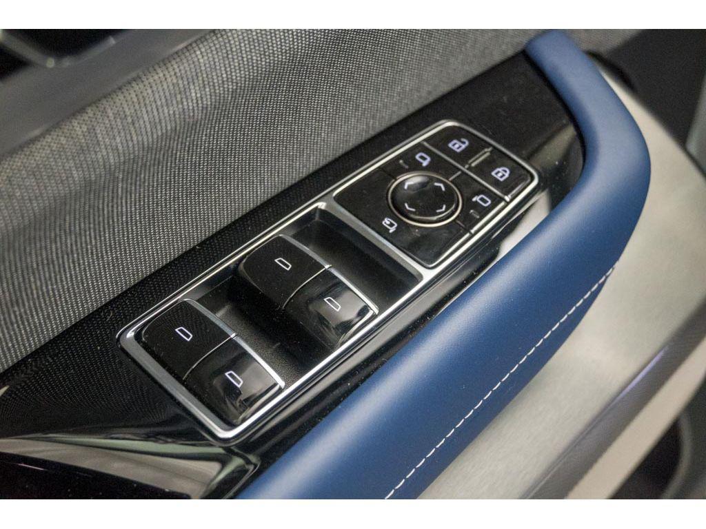 new 2026 Cadillac VISTIQ car, priced at $95,090