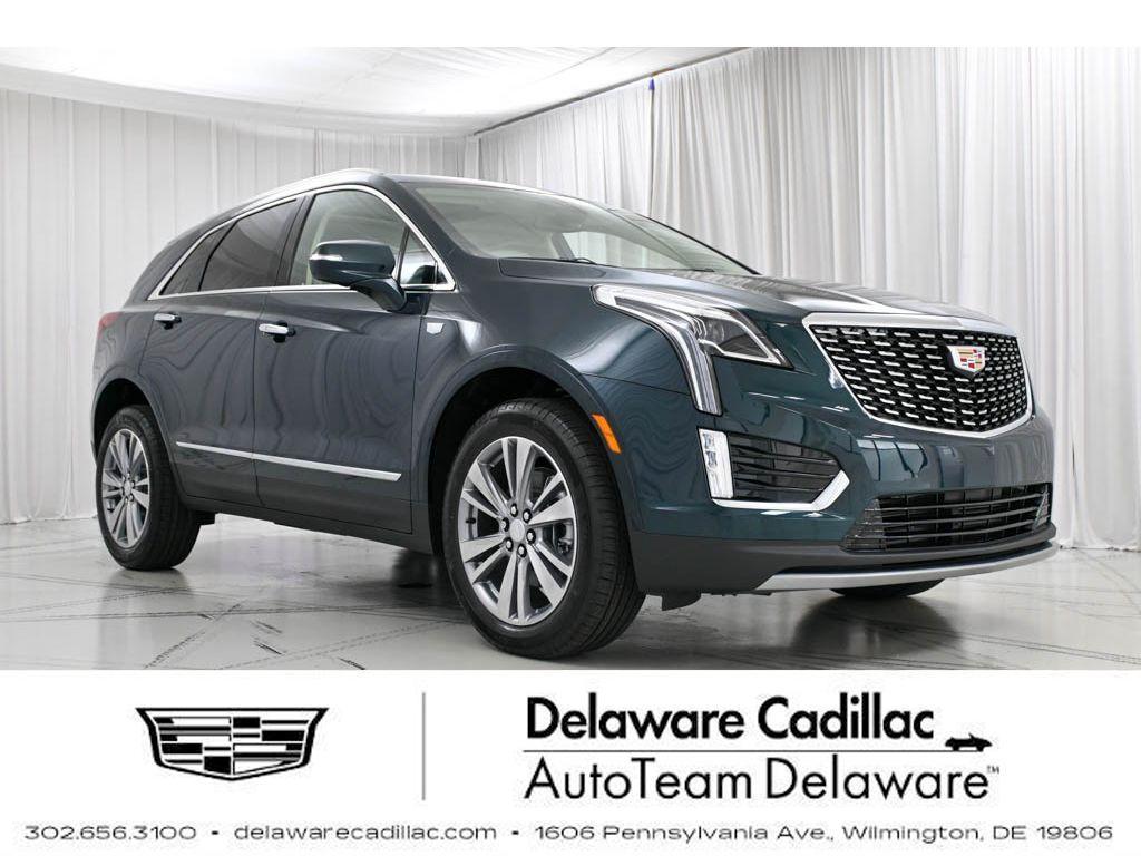new 2025 Cadillac XT5 car, priced at $54,715