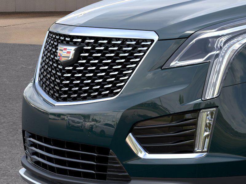 new 2025 Cadillac XT5 car, priced at $54,715