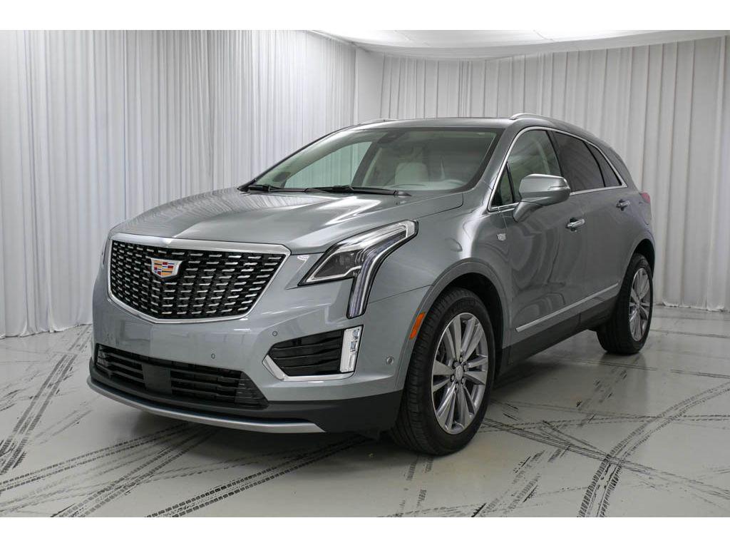 used 2024 Cadillac XT5 car, priced at $42,994