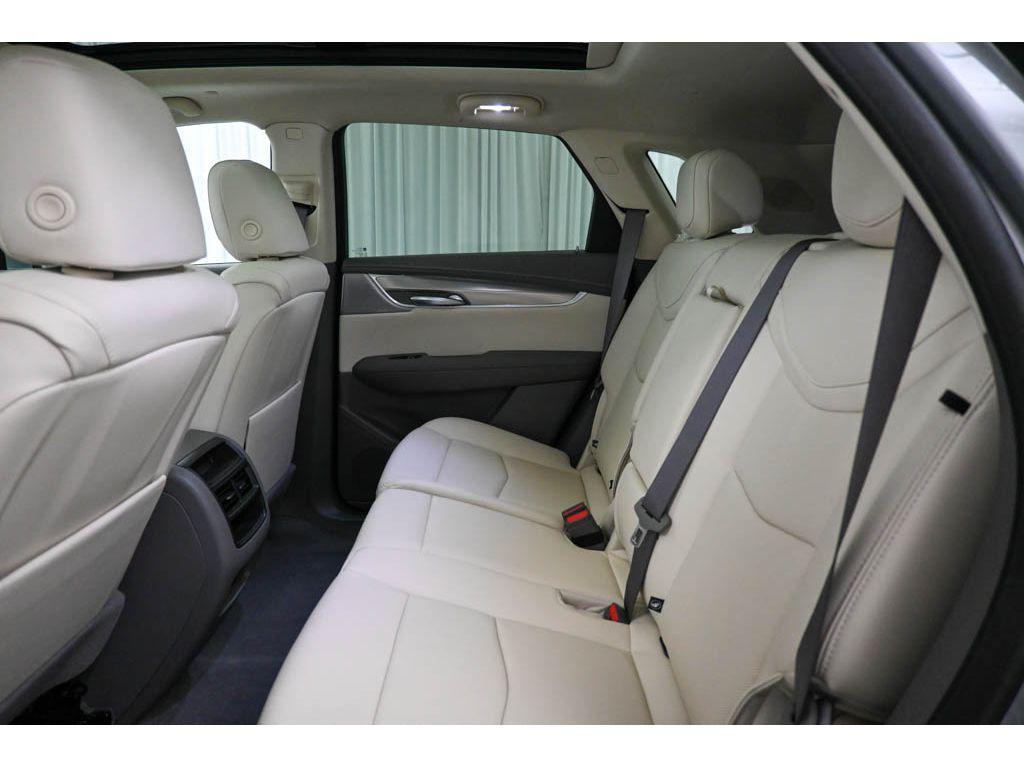 new 2025 Cadillac XT5 car, priced at $52,090