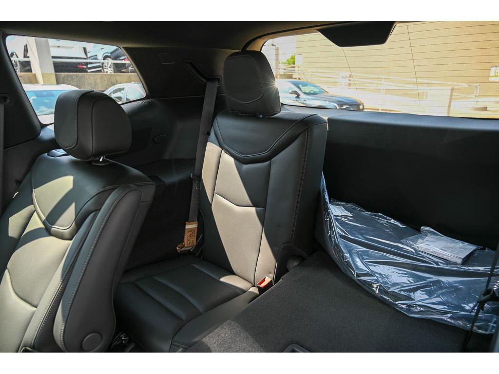 new 2025 Cadillac XT6 car, priced at $63,940