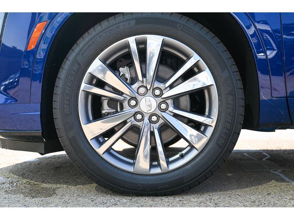 new 2025 Cadillac XT6 car, priced at $63,940