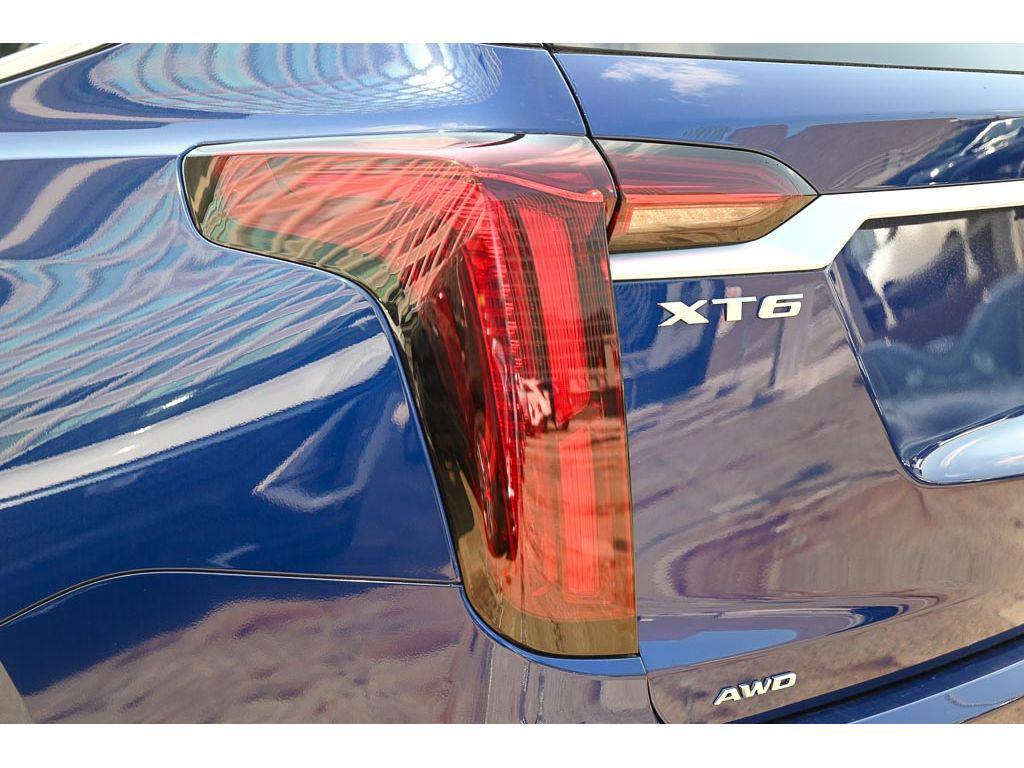 new 2025 Cadillac XT6 car, priced at $63,940