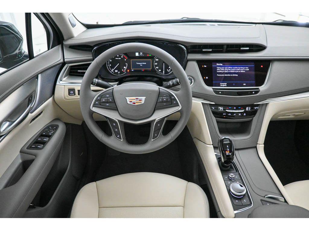 new 2025 Cadillac XT5 car, priced at $52,715
