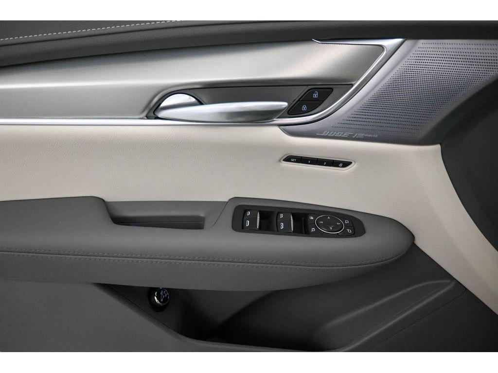 new 2025 Cadillac XT5 car, priced at $52,715