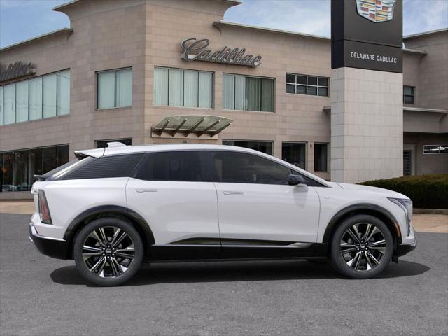 new 2025 Cadillac OPTIQ car, priced at $59,690
