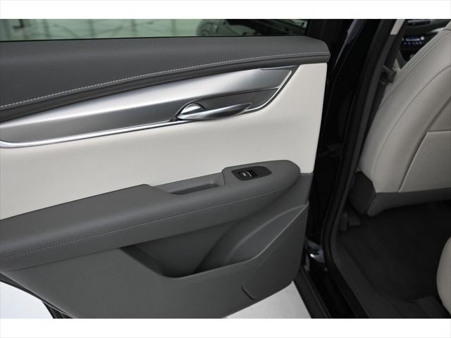 used 2021 Cadillac XT5 car, priced at $30,850