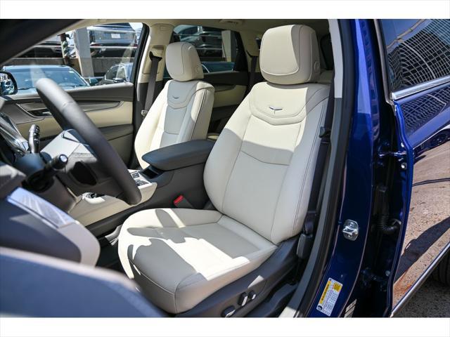 new 2025 Cadillac XT5 car, priced at $53,615