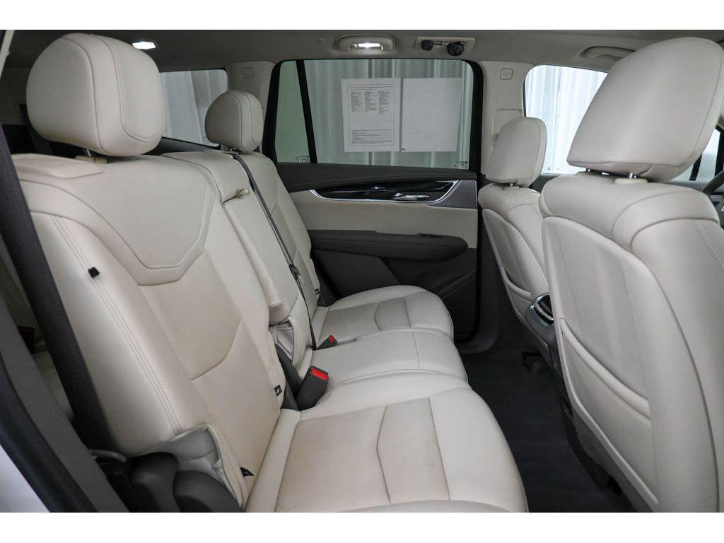 used 2022 Cadillac XT6 car, priced at $39,195