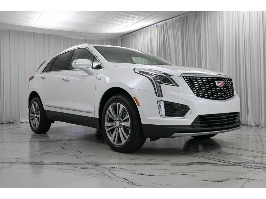 new 2025 Cadillac XT5 car, priced at $53,315