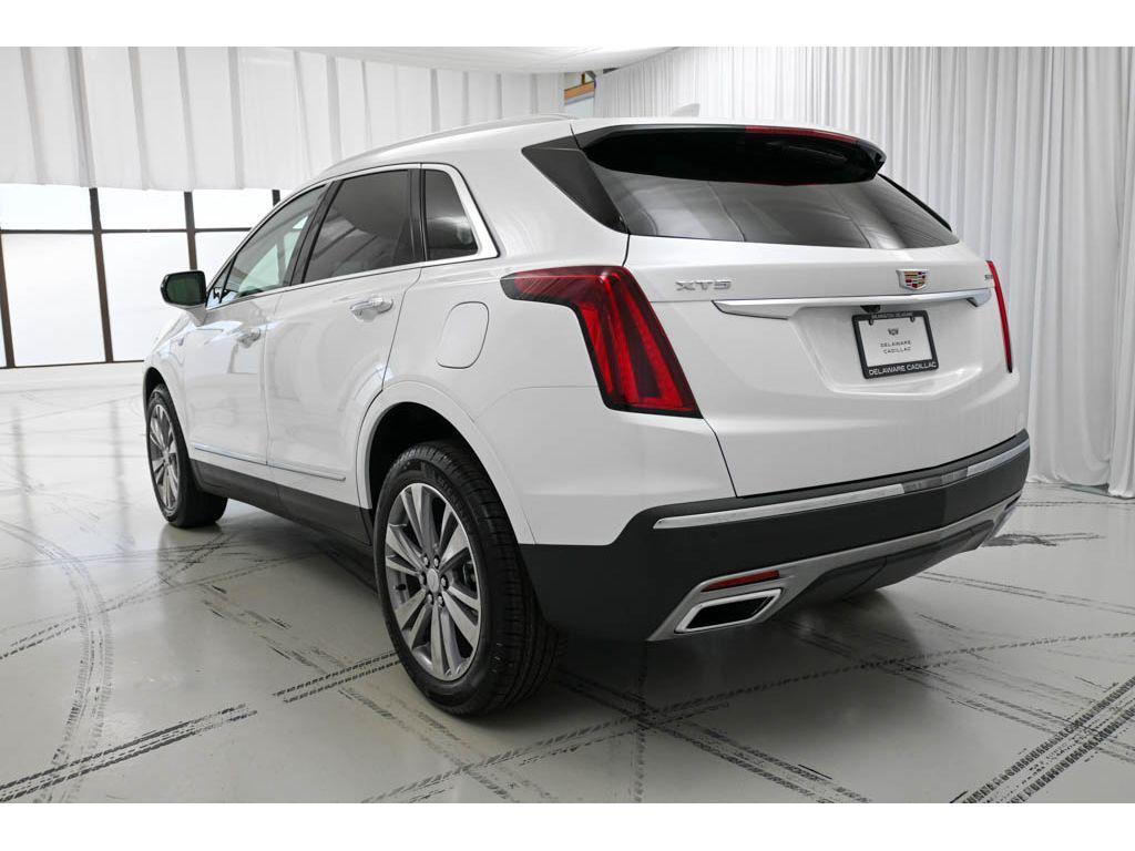 new 2025 Cadillac XT5 car, priced at $53,315
