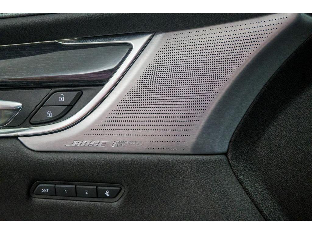 used 2020 Cadillac XT5 car, priced at $30,283