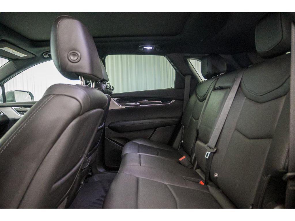 used 2020 Cadillac XT5 car, priced at $30,283