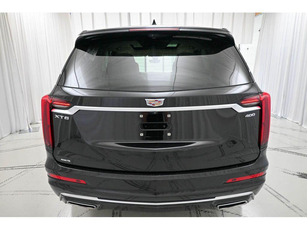 used 2022 Cadillac XT6 car, priced at $33,133