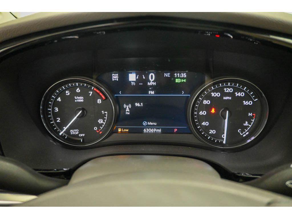 used 2022 Cadillac XT6 car, priced at $33,133