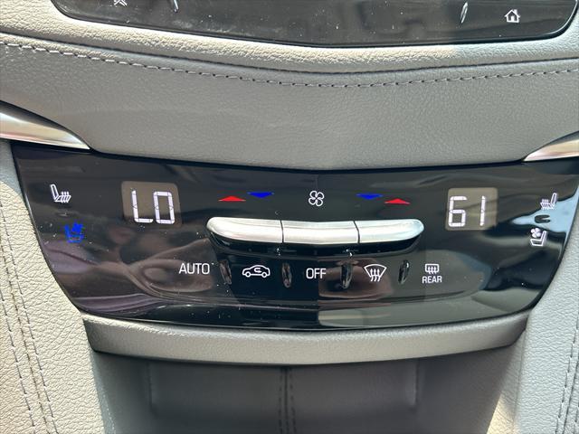 new 2025 Cadillac XT5 car, priced at $61,090